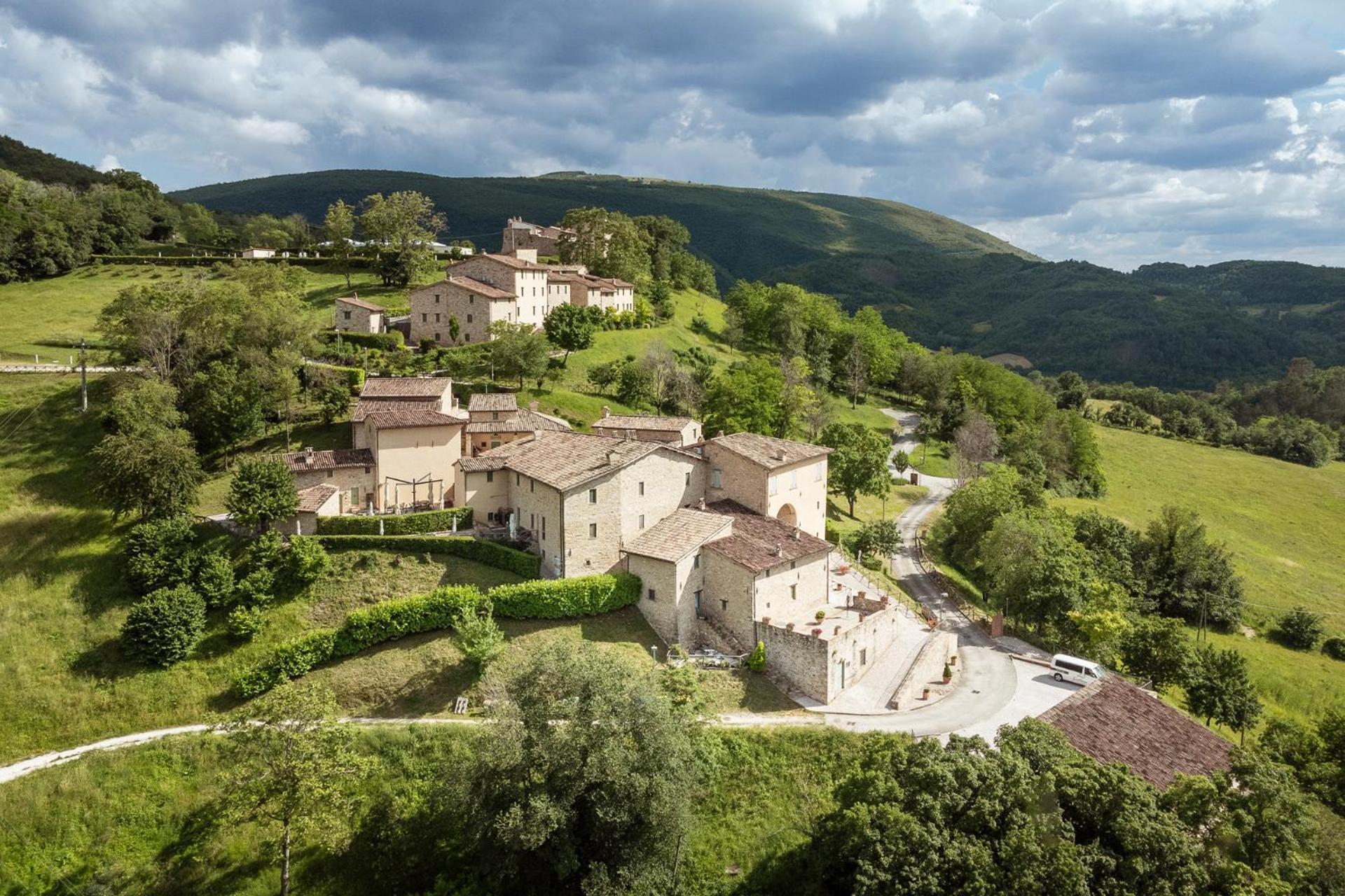 Borgo Di Gallano Valtopina Exterior photo