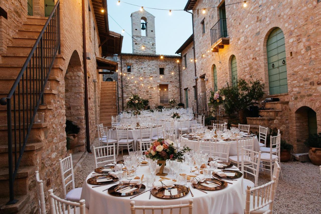 Borgo Di Gallano Valtopina Exterior photo